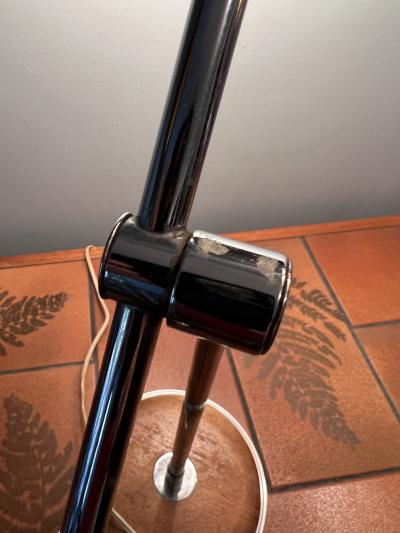  Lightolier MID CENTURY CHROME AND WOOD DESK LAMP BY LIGHTOLIER