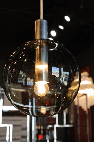  Lightolier Monumental Cascade Chandelier by Lightolier 16 Globes 1970s