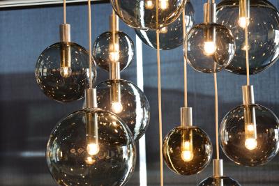  Lightolier Monumental Cascade Chandelier by Lightolier 16 Globes 1970s