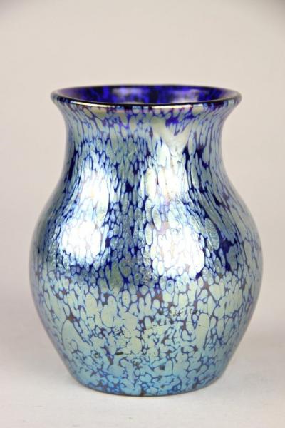  Loetz Loetz Witwe Art Nouveau Glass Vase Decor Cobalt Papillon Bohemia circa 1903