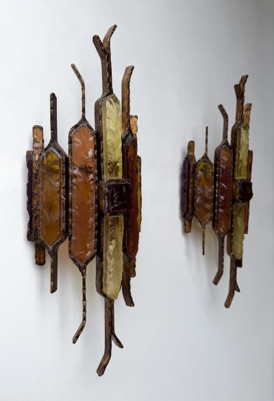  Longobard Pair of Hammered Glass Wrought Iron Sconces by Longobard Italy 1970s