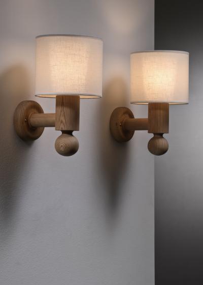  Luxus Pair of Uno Osten Kristiansson wall lamps for Luxus