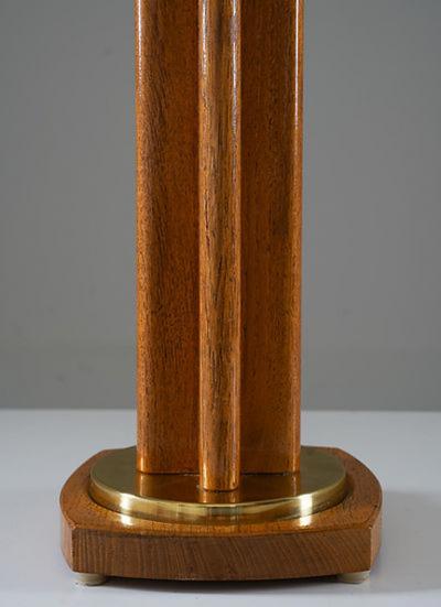  M llers Armatur Elektriska Scandinavian Midcentury Table Lamp in Oak and Brass by MAE Sweden