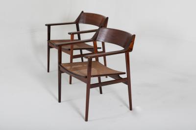  M veis Cantu Mid Century Modern Pair of Armchair by M veis Cantu 1960s