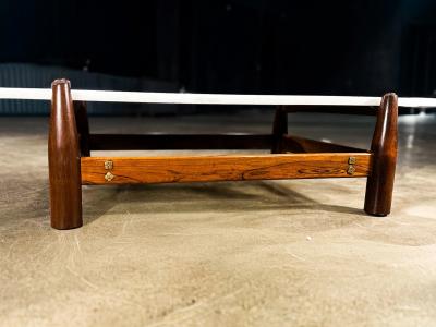  M veis Cimo Architectural Brazilian Coffee Table in Rosewood and Marble Cimo Lot 693A