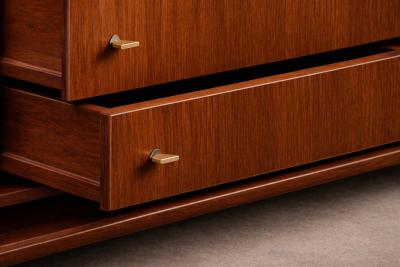  M veis Cimo Cimo Brazilian Rosewood Credenza and Brass Hardware 1960s