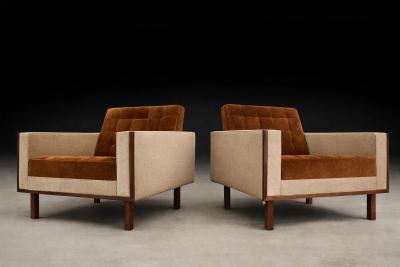  M veis Cimo M veis Cimo Pair of Rosewood Armchairs in Cognac Mohair and Camel Wool