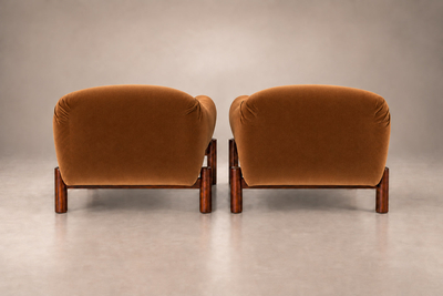  M veis Cimo MCM Rosewood Armchairs in Burnished Caramel Mohair by Cimo Lot 1145