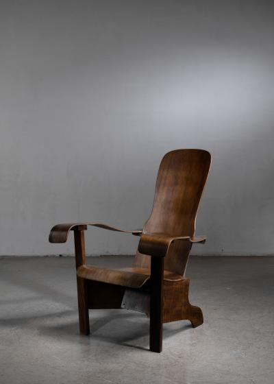  M veis Cimo One of a pair of Cimo lounge chairs