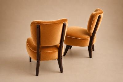  M veis Cimo Pair of Modern Lounge Armchairs in Imbuia Wood Camel Mohair Velvet by Cimo