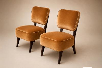  M veis Cimo Pair of Modern Lounge Armchairs in Imbuia Wood Camel Mohair Velvet by Cimo