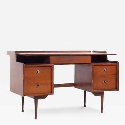  Mainline by Hooker Mainline by Hooker Mid Century Walnut Double Pedestal Floating Top Desk