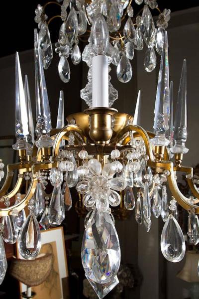  Maison Bagu s IMPORTANT PAIR OF CRYSTAL CHANDELIERS BY MAISON BAGU S