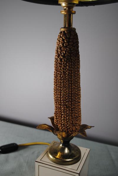  Maison Le Dauphin Maison Le Dauphin Les Maizieres Corncob lamp