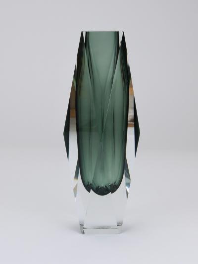  Mandruzzato Tall Mandruzzato Sommerso Faceted Murano Glass Block Vase Italy 1960s