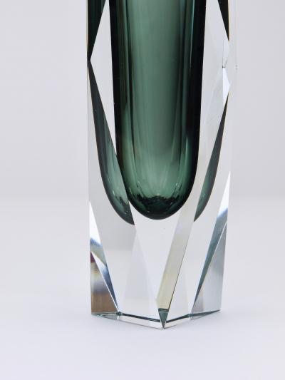  Mandruzzato Tall Mandruzzato Sommerso Faceted Murano Glass Block Vase Italy 1960s