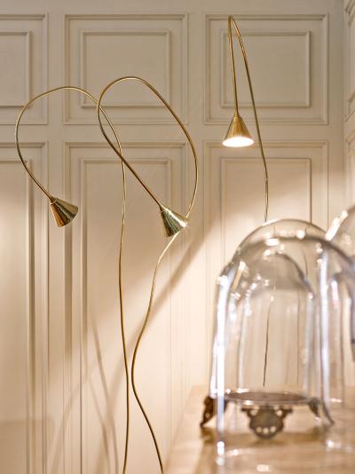  Mapswonders Nilo Floor Lamp