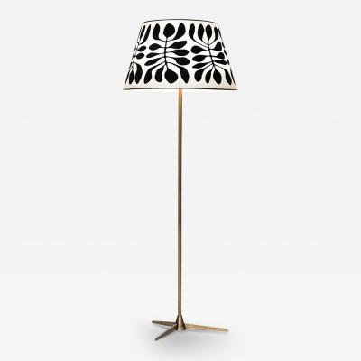  Mapswonders Yves Floor Lamp off centered foot 