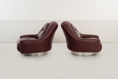  Mariani Guido Faleschini for Mariani Zator Lounge Chairs Ottomans Oxblood Leather 1975