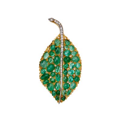  Mario Buccellati Mario Buccellati Emerald Leaf Brooch