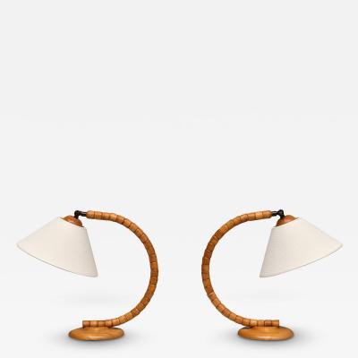  Marksl jd Pair of Marksl jd Sculptural Adjustable Table Lamps in Beech Sweden 1960s