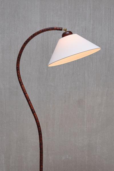  Marksl jd Sculptural Marksl jd Floor Lamp in Beech Wood Sweden 1960s