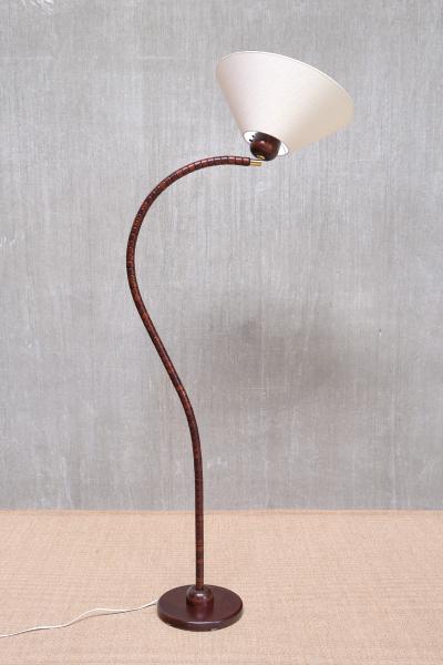  Marksl jd Sculptural Marksl jd Floor Lamp in Beech Wood Sweden 1960s