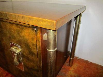  Mastercraft Fantastic Pair Of Burled Mastercraft Night Stand Mid century Modern