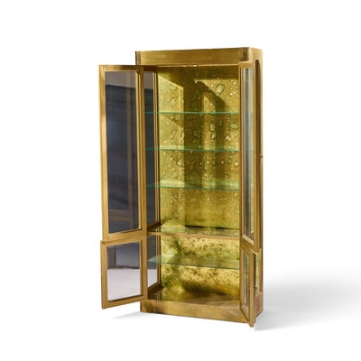  Mastercraft Mastercraft Mid Century Brass Vitrines Cabinet Pair
