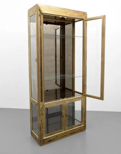  Mastercraft Pair of Acid Etched Brass Illuminated Etageres by Bernhard Rohne for Mastercraft