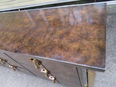  Mastercraft Wonderful Mastercraft Burled Walnut and Brass Credenza Hollywood Regency