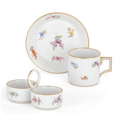  Meissen Porcelain Manufactory Antique Meissen 68 piece floral dinner service