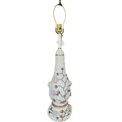  Meissen Porcelain Manufactory Meissen Style German Schneeballen Porcelain Snowball Vase Table Lamp