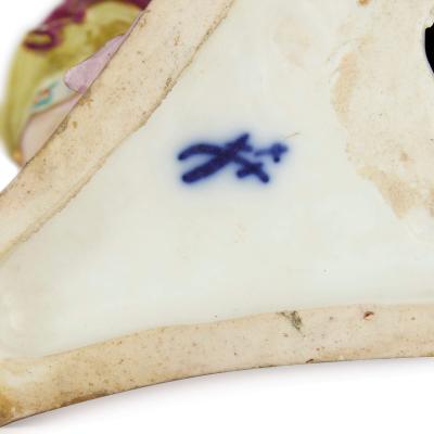  Meissen Porcelain Manufactory Pair of very large German porcelain figural centrepieces