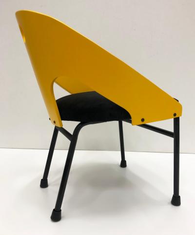 Memphis Design Memphis Group 1980s Post Modern Memphis Style Chairs 3 Pairs Available