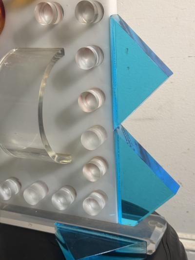  Memphis Design Memphis Group POST MODERN MEMPHIS DESIGN GROUP STYLE MULTI COLORED LUCITE LAMP