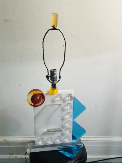 Memphis Design Memphis Group POST MODERN MEMPHIS DESIGN GROUP STYLE MULTI COLORED LUCITE LAMP