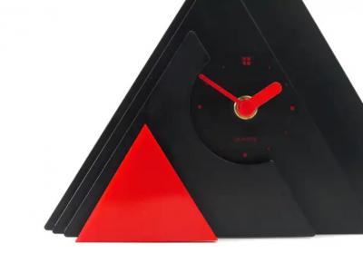  Memphis Milano Postmodern Pyramid Desk or Table Clock by Makiko Taniguchi Japan 1980s