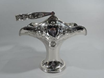  Meriden Britannia Company Large Antique American Edwardian Art Nouveau Sterling Silver Basket