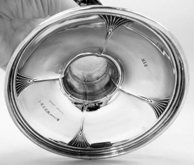  Meriden Britannia Company Pair of International American Art Deco Sterling Silver Candlesticks