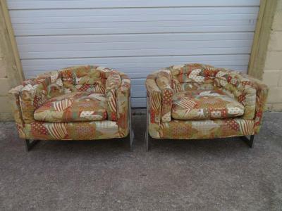  Metropolitan Furniture Pair of Metropolitan Barrel Back Lounge Chairs Mid Century Modern