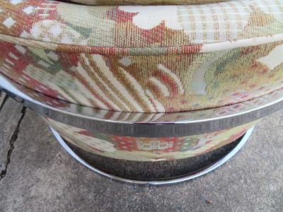  Metropolitan Furniture Pair of Metropolitan Barrel Back Lounge Chairs Mid Century Modern