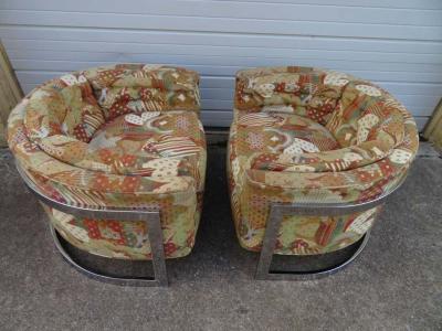  Metropolitan Furniture Pair of Metropolitan Barrel Back Lounge Chairs Mid Century Modern
