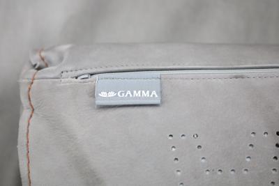  Minotti Italian Sofa by Gamma The Sunset Sofa in Leather Designed by Gabriele Ghetti