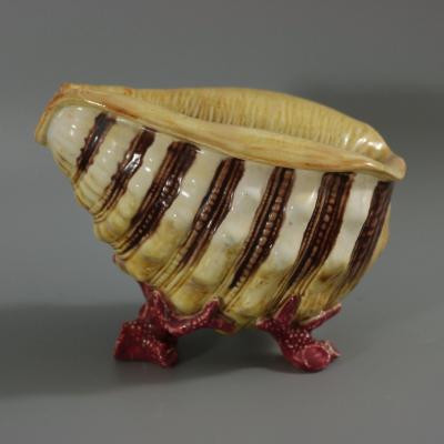  Minton Minton Majolica Volute Shell Spoon Warmer