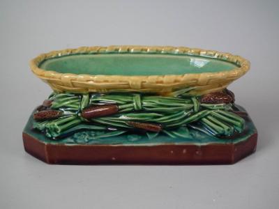  Minton Victorian Minton Majolica Bullrush Cattail Dish