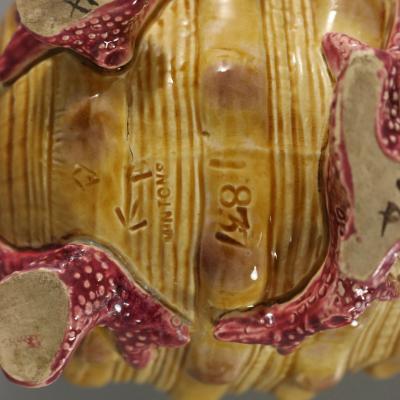  Minton Victorian Minton Majolica Shell Spoon Warmer