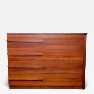  Modernage Furniture Company American Art Deco Streamline Mahogany Dresser by Modernage N Y 1930s