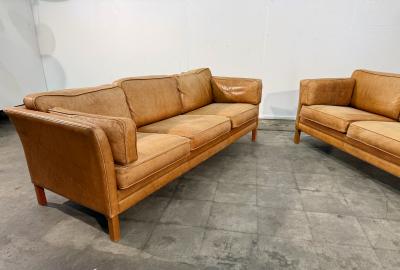  Mogens Hansen Pair of Three Seat Leather Sofas in Original Leather by Mogens Hansen