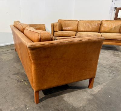  Mogens Hansen Pair of Three Seat Leather Sofas in Original Leather by Mogens Hansen